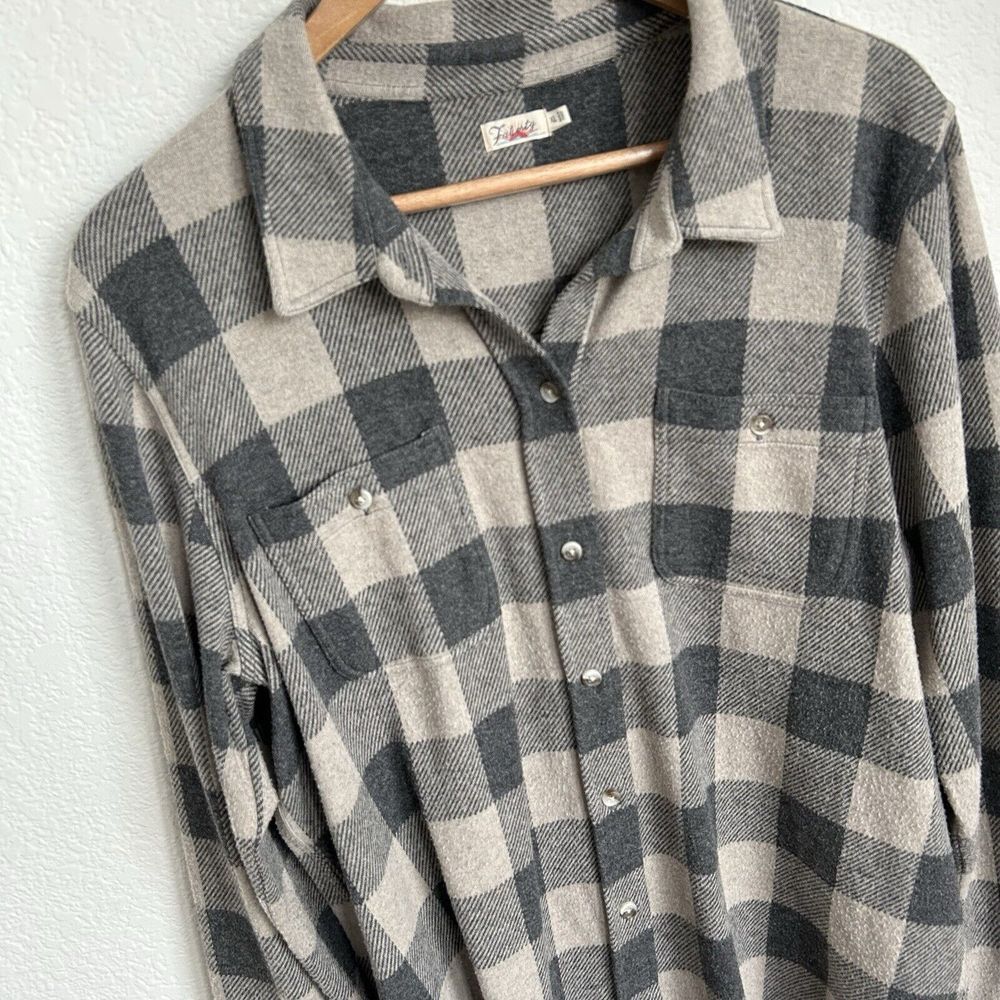 Faherty Legend Sweater Shirt‎ Women Size XL Tan Buffalo Plaid Tuckernuck $168 - Picture 5 of 12